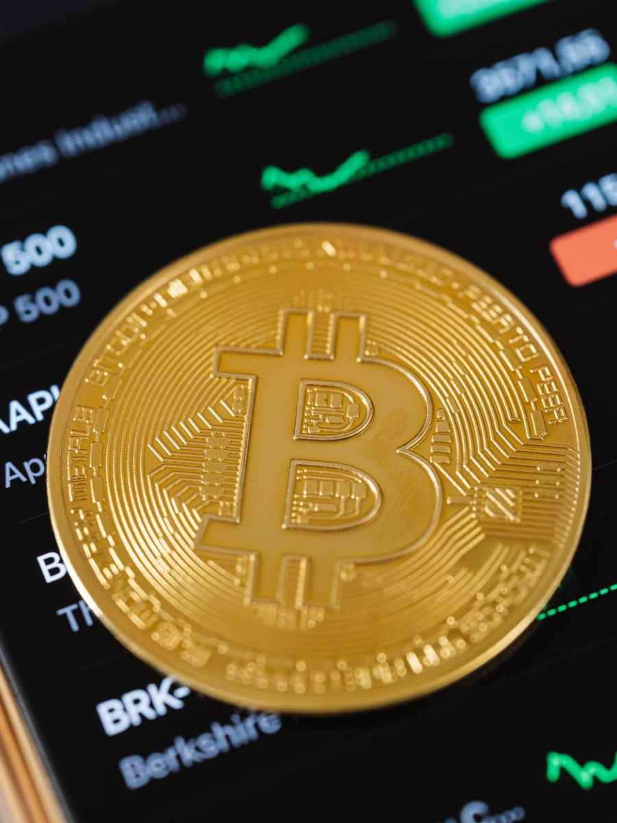 What is Bitcoin and how to invest in it